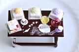 Making Wedding Cakes