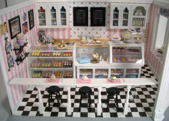 Cupcake Shop #7  Stewart Dollhouse Creations