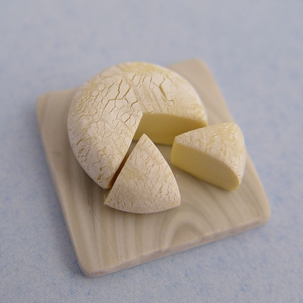 1:12 scale Brie Fromage 